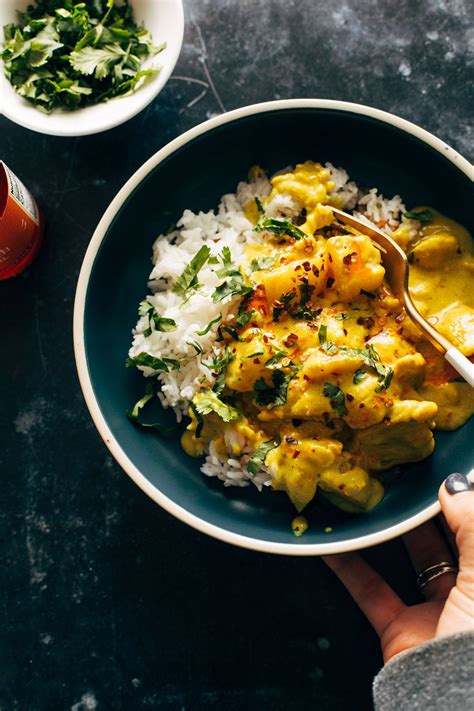 How does Chicken Yellow Curry fit into your Daily Goals - calories, carbs, nutrition