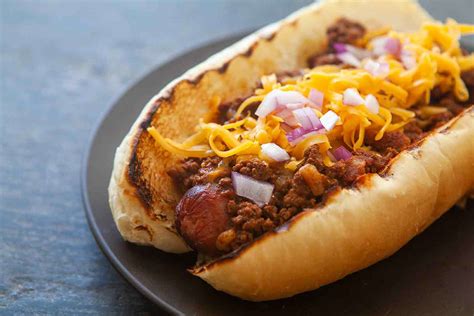How does Chili Cheese Hot Dog fit into your Daily Goals - calories, carbs, nutrition