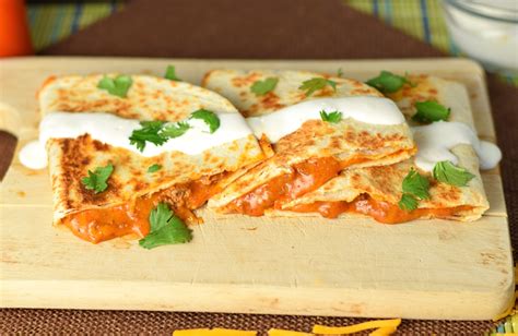 How does Chili Cheese Quesadilla fit into your Daily Goals - calories, carbs, nutrition