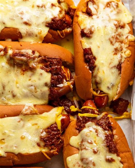 How does Chili Dog with French Fried Potatoes fit into your Daily Goals - calories, carbs, nutrition