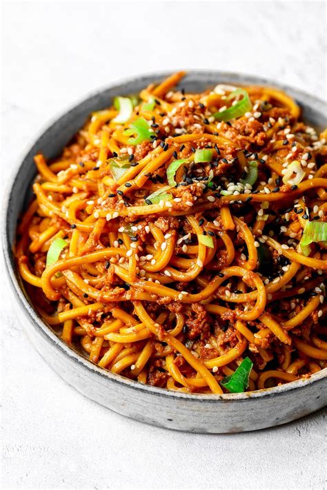 How does Chili Garlic Stir Fry with Rice Noodles fit into your Daily Goals - calories, carbs, nutrition