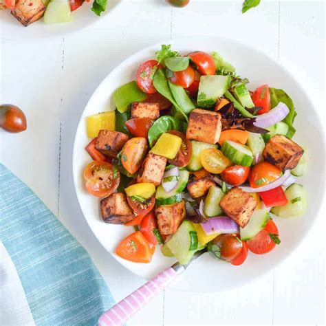 How does Chili Miso Chicken Tofu Salad fit into your Daily Goals - calories, carbs, nutrition