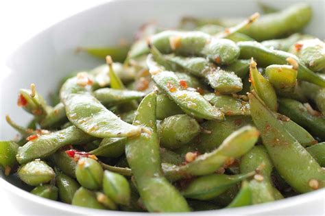 How does Chili Spiced Edamame fit into your Daily Goals - calories, carbs, nutrition