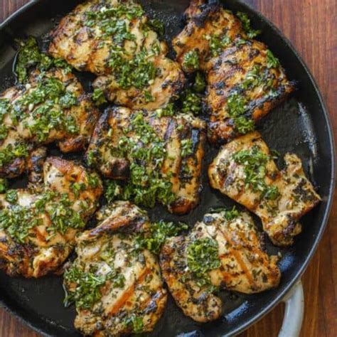 How does Chimichurri Chicken fit into your Daily Goals - calories, carbs, nutrition