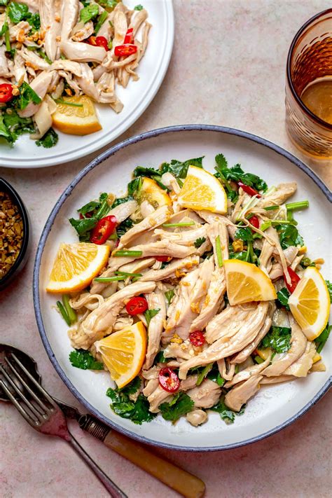 How does Chinese Citrus Chicken Salad fit into your Daily Goals - calories, carbs, nutrition