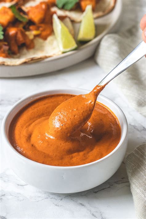 How does Chipotle Red Pepper Sauce fit into your Daily Goals - calories, carbs, nutrition