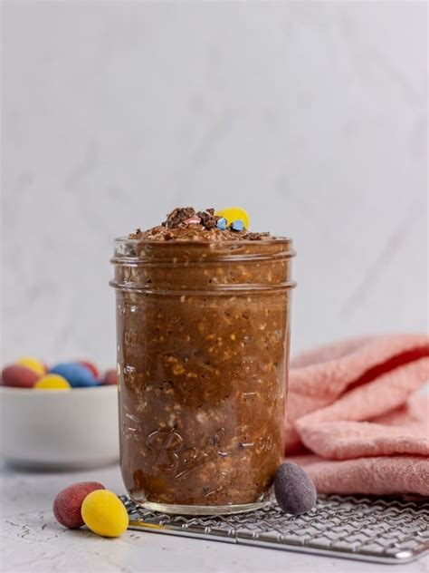 How does Chocolada Overnight Oats fit into your Daily Goals - calories, carbs, nutrition