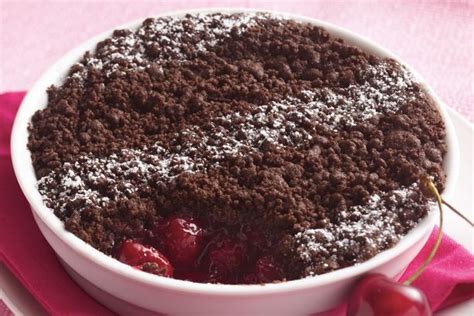 How does Chocolate Cherry Almond Crisp fit into your Daily Goals - calories, carbs, nutrition