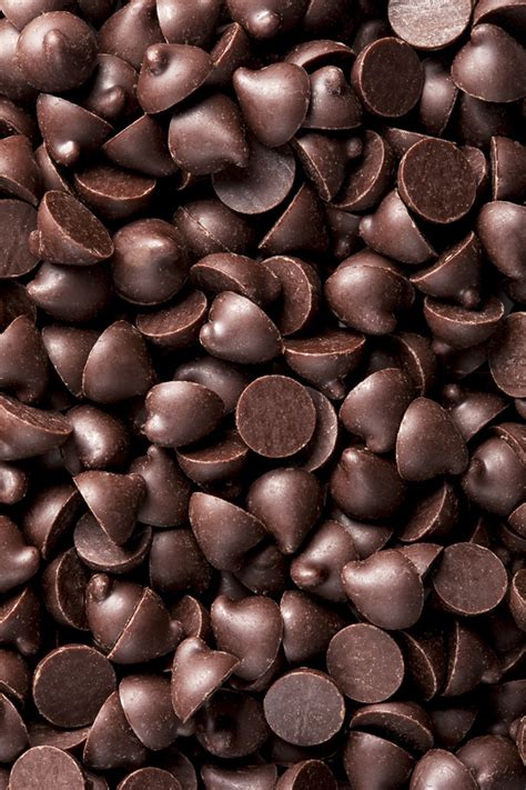 How does Chocolate Chips Semi Sweet 1 Tbsp fit into your Daily Goals - calories, carbs, nutrition