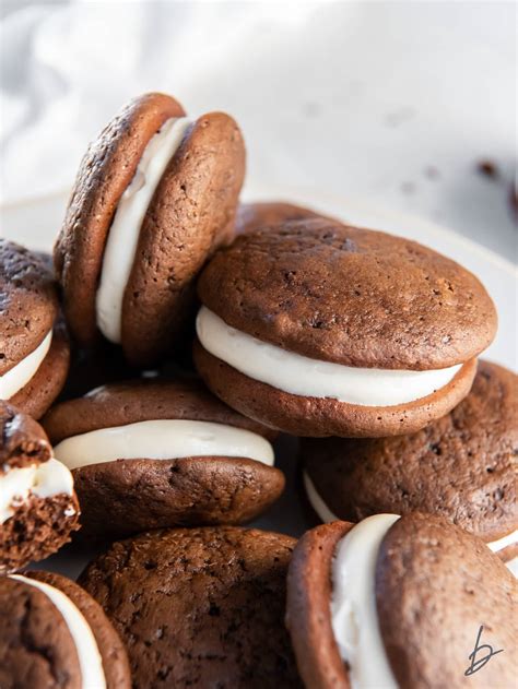 How does Chocolate Cream Whoopie Pie fit into your Daily Goals - calories, carbs, nutrition