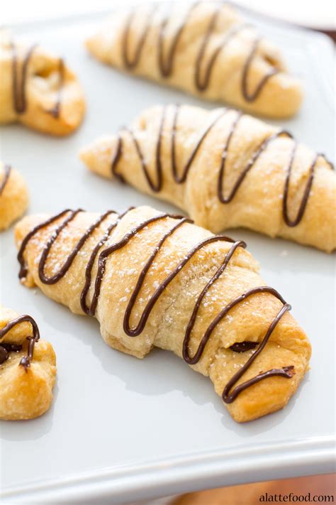 How does Chocolate Filled Croissant fit into your Daily Goals - calories, carbs, nutrition