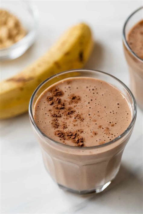 How does Chocolate PB Banana Soy Shake (33748.21) fit into your Daily Goals - calories, carbs, nutrition