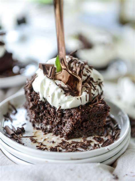 How does Chocolate Tres Leches fit into your Daily Goals - calories, carbs, nutrition