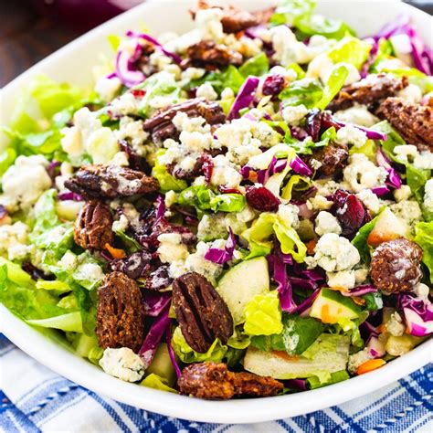 How does Chopped Pecan Salad & Blackened Chicken fit into your Daily Goals - calories, carbs, nutrition