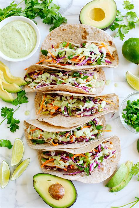 How does Cilantro Chicken Tacos 2 tacos fit into your Daily Goals - calories, carbs, nutrition