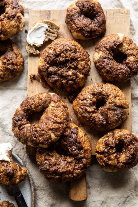 How does Cinnabon Bagel fit into your Daily Goals - calories, carbs, nutrition