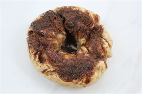 How does Cinnamon Raisin Bagel (63651.1) fit into your Daily Goals - calories, carbs, nutrition