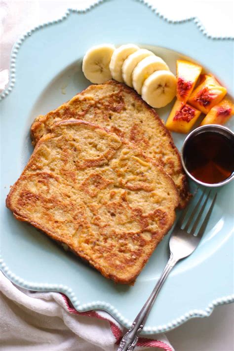 How does Cinnamon Roll French Toast with Bananas fit into your Daily Goals - calories, carbs, nutrition