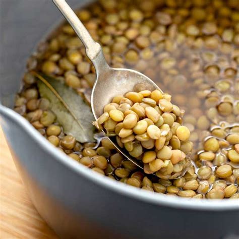 How does Citrus Lentils & Rice fit into your Daily Goals - calories, carbs, nutrition