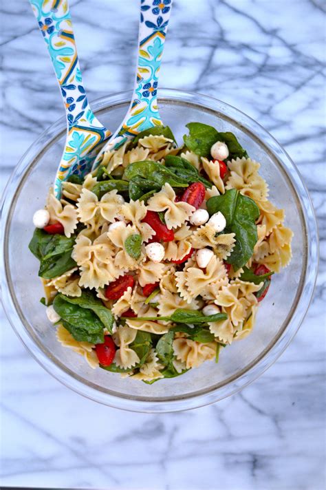 How does Citrus Spinach Pasta Salad fit into your Daily Goals - calories, carbs, nutrition