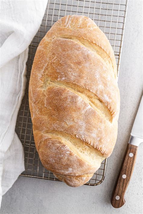 How does Classic Italian Bread fit into your Daily Goals - calories, carbs, nutrition