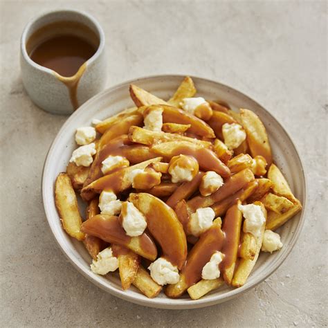 How does Classic Poutine 3/8