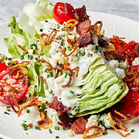 How does Classic Wedge Salad fit into your Daily Goals - calories, carbs, nutrition