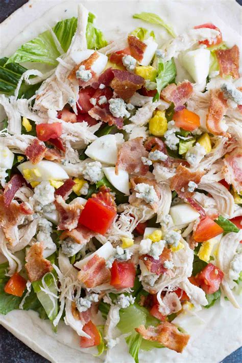 How does Cobb Salad Wrap fit into your Daily Goals - calories, carbs, nutrition