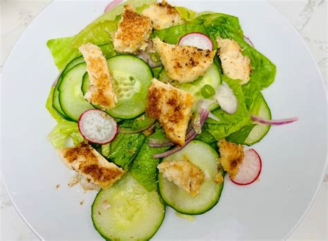 How does Coconut Chicken Salad fit into your Daily Goals - calories, carbs, nutrition