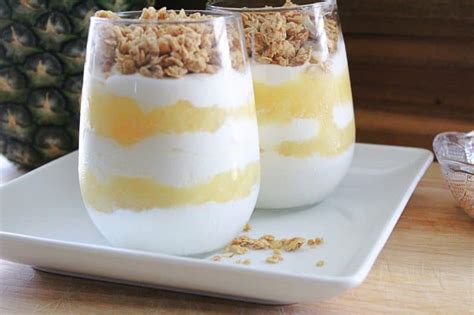 How does Coconut Pineapple Parfait fit into your Daily Goals - calories, carbs, nutrition