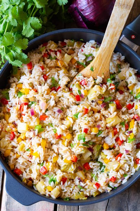 How does Confetti Fried Rice fit into your Daily Goals - calories, carbs, nutrition