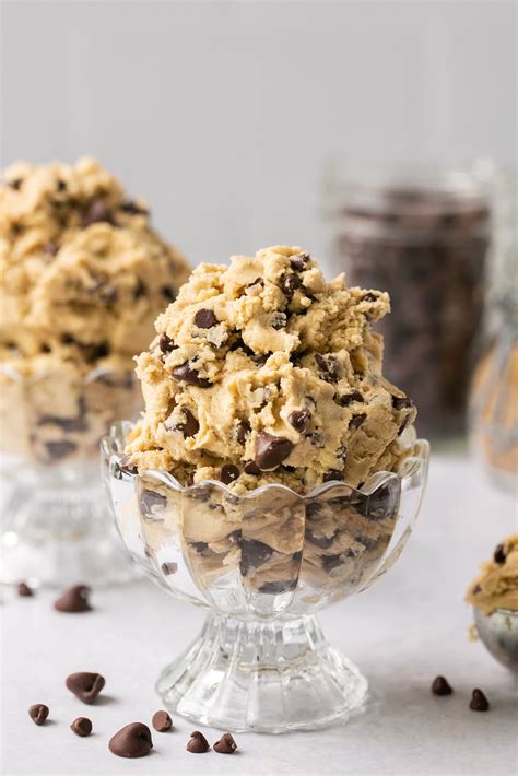 How does Cookie Dough Chocolate Chip 1 oz 2 EA fit into your Daily Goals - calories, carbs, nutrition