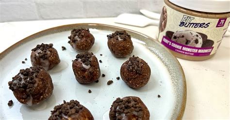 How does Cookies and Cream Truffle Bar fit into your Daily Goals - calories, carbs, nutrition