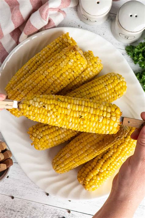 How does Corn on the Cob fit into your Daily Goals - calories, carbs, nutrition