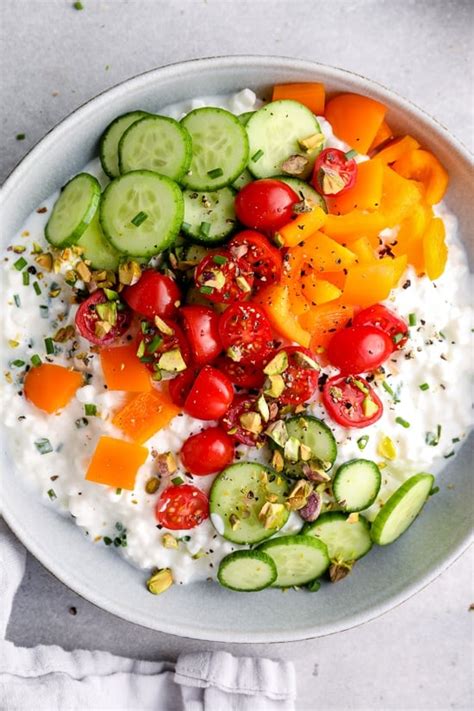 How does Cottage Cheese and Veggies fit into your Daily Goals - calories, carbs, nutrition