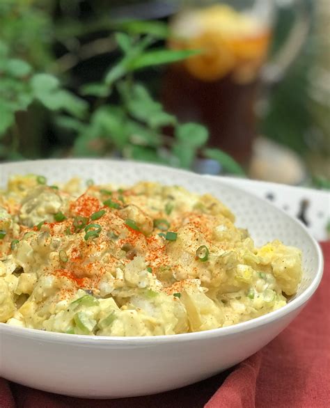 How does Country Style Potato Salad fit into your Daily Goals - calories, carbs, nutrition