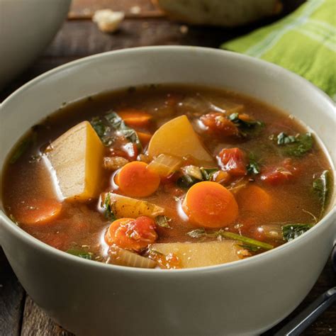 How does Country Vegetable Soup With Fresh Herbs 8 oz fit into your Daily Goals - calories, carbs, nutrition