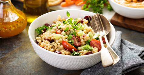 How does Couscous Salad fit into your Daily Goals - calories, carbs, nutrition