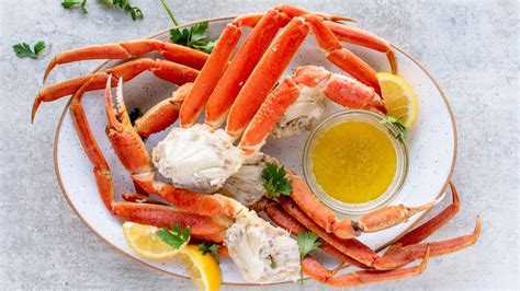 How does Crab Legs Steamed 1.5 lb fit into your Daily Goals - calories, carbs, nutrition