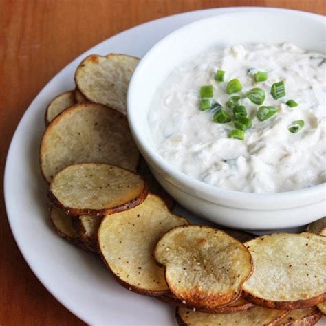 How does Cracked Pepper Potato Skins fit into your Daily Goals - calories, carbs, nutrition