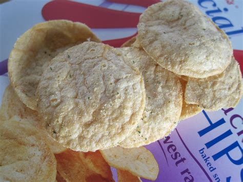 How does Cracker Chips (Southwest Ranch) fit into your Daily Goals - calories, carbs, nutrition