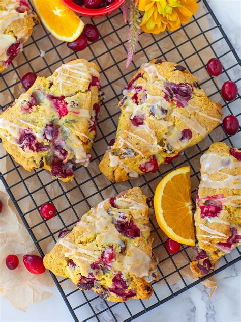 How does Cranberry Orange Scones fit into your Daily Goals - calories, carbs, nutrition