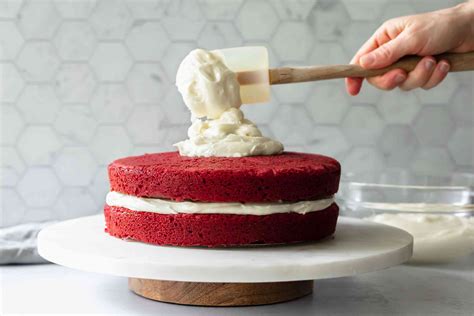 How does Cream Cheese Frosting fit into your Daily Goals - calories, carbs, nutrition