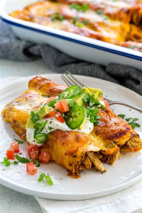 How does Cream Style Chicken Enchiladas fit into your Daily Goals - calories, carbs, nutrition