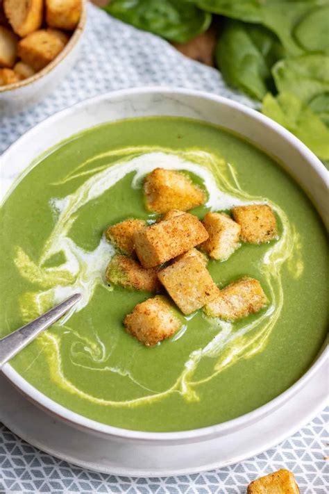 How does Cream of Spinach Soup, Vegetarian fit into your Daily Goals - calories, carbs, nutrition