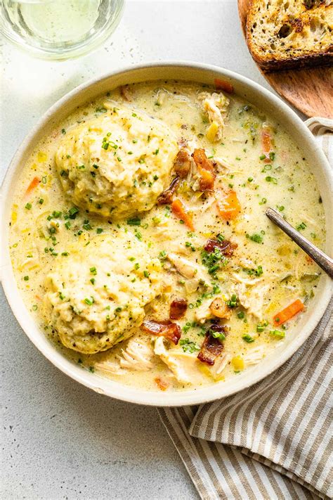 How does Creamy Chicken and Dumplings fit into your Daily Goals - calories, carbs, nutrition