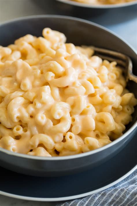 How does Creamy Macaroni & Cheese fit into your Daily Goals - calories, carbs, nutrition