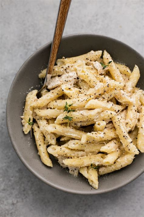 How does Creamy Parmesan Penne fit into your Daily Goals - calories, carbs, nutrition