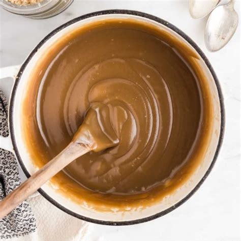 How does Creamy Toffee Sauce fit into your Daily Goals - calories, carbs, nutrition