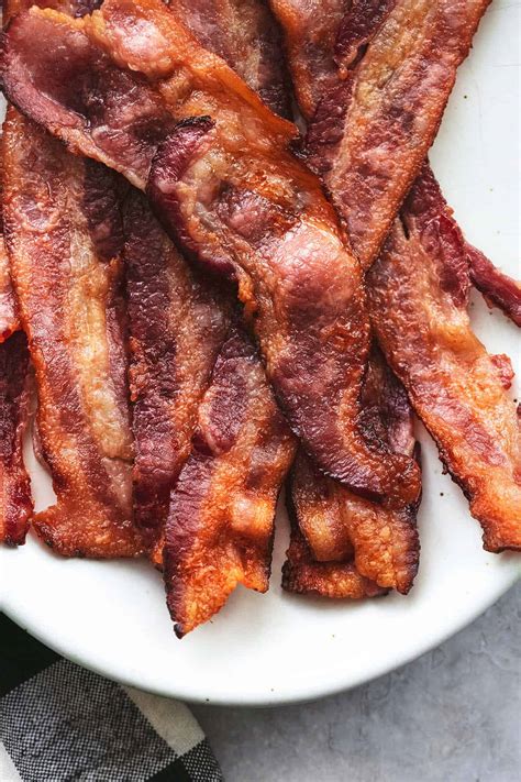 How does Crisp Bacon Strips fit into your Daily Goals - calories, carbs, nutrition